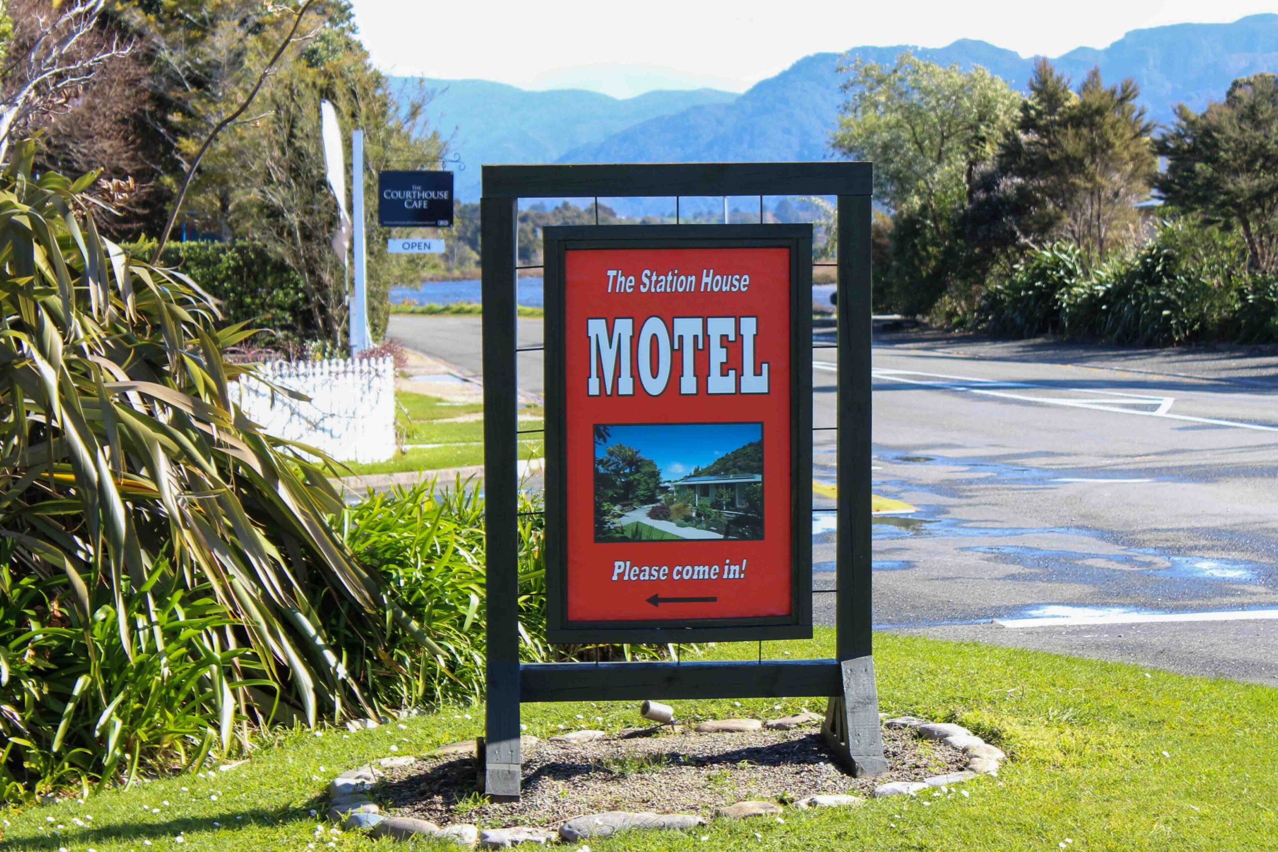 Station House Motel Golden Bay